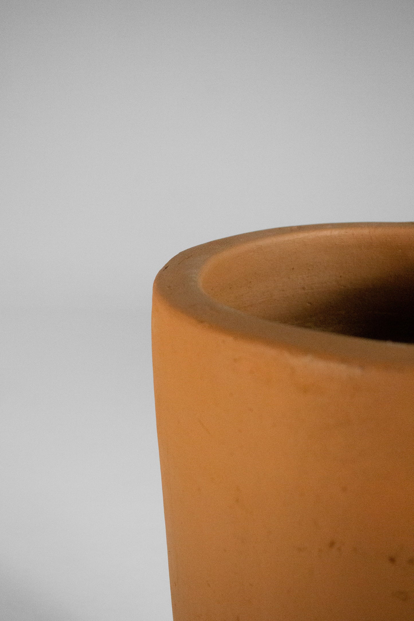 Mars Terracotta Pot